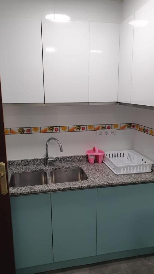 Apartamentos Atlas Terrassa VI Екстериор снимка